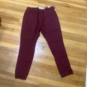 Men’s Maroon pants size L